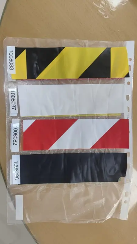 Úsáid Chliste as Téip Leathan