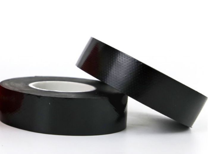 Téip Inslithe Leictreach PVC Ardchaighdeáin do Láithreáin Tógála